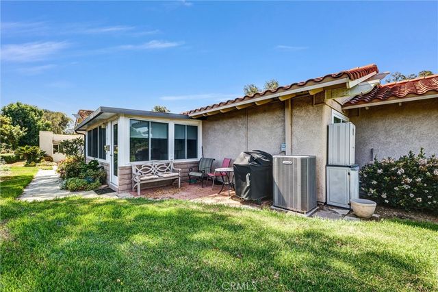 3050 Via Serena S B, Laguna Woods, CA 92637