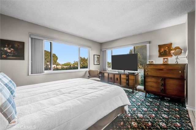 3050 Via Serena S B, Laguna Woods, CA 92637