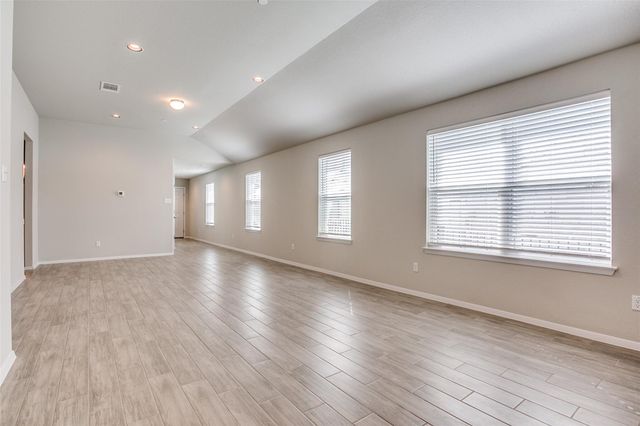 2800 Joe Dimaggio BLVD 65, Round Rock, TX 78665