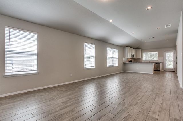 2800 Joe Dimaggio BLVD 65, Round Rock, TX 78665