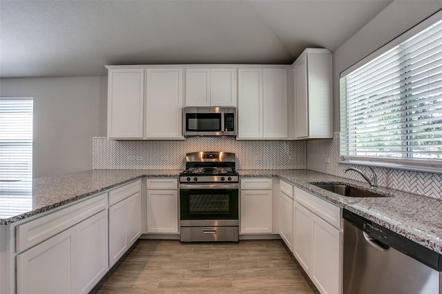 2800 Joe Dimaggio BLVD 65, Round Rock, TX 78665