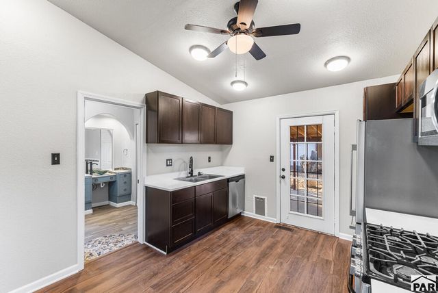 1118 W Arroyo Ave, Pueblo, CO 81004