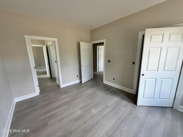 2886 Fox Run Circle, Kinston, NC 28504
