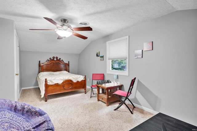 980 S KENRAY LAKE RD, Bedford, IN 47421