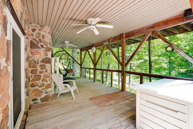 980 S KENRAY LAKE RD, Bedford, IN 47421