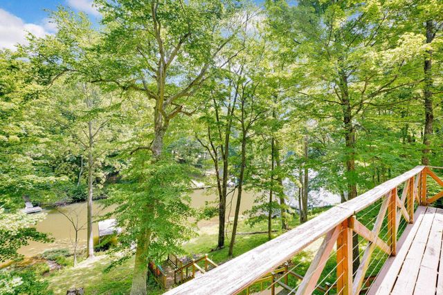 980 S KENRAY LAKE RD, Bedford, IN 47421