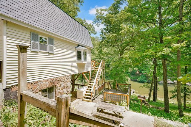 980 S KENRAY LAKE RD, Bedford, IN 47421