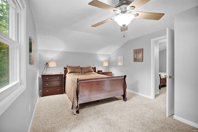 980 S KENRAY LAKE RD, Bedford, IN 47421