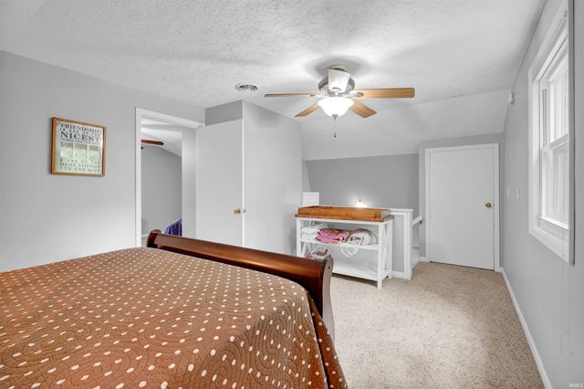 980 S KENRAY LAKE RD, Bedford, IN 47421
