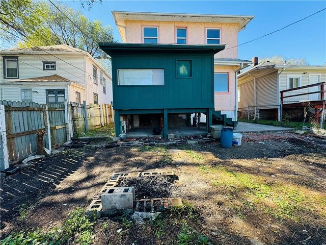 433 N Oakley Avenue, Kansas City, MO 64123