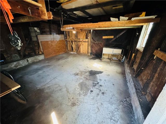 433 N Oakley Avenue, Kansas City, MO 64123