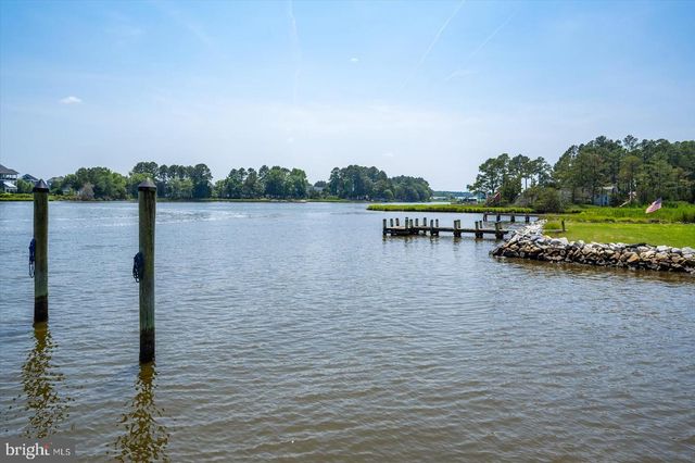 11640 GUM POINT RD, Berlin, MD 21811