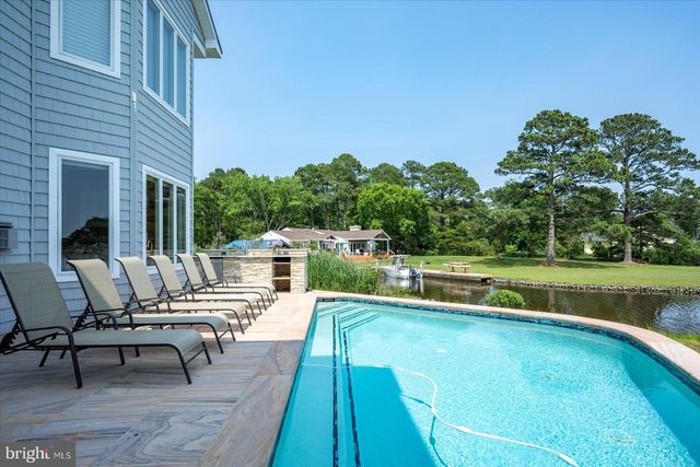 11640 GUM POINT RD, Berlin, MD 21811