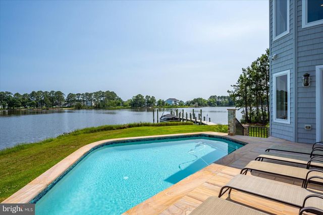 11640 GUM POINT RD, Berlin, MD 21811
