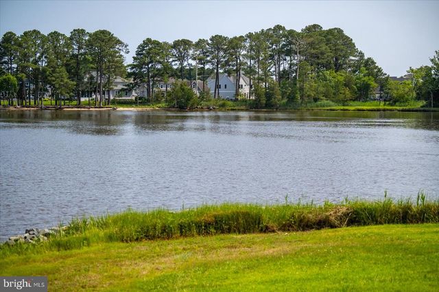 11640 GUM POINT RD, Berlin, MD 21811