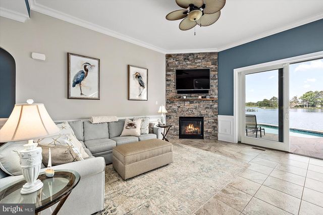 11640 GUM POINT RD, Berlin, MD 21811