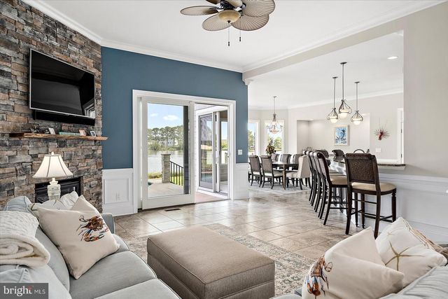 11640 GUM POINT RD, Berlin, MD 21811