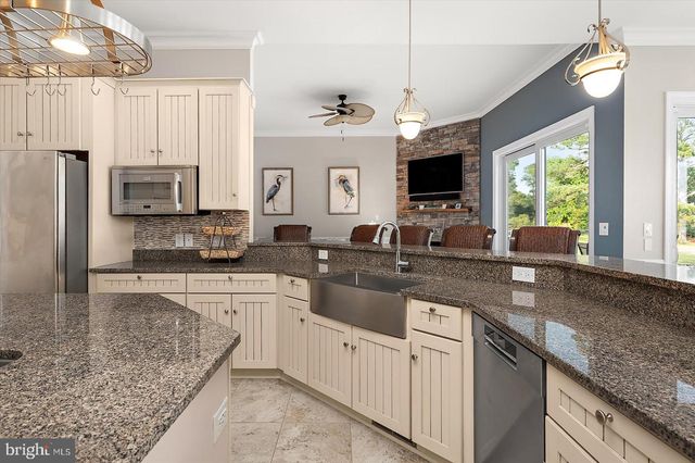 11640 GUM POINT RD, Berlin, MD 21811