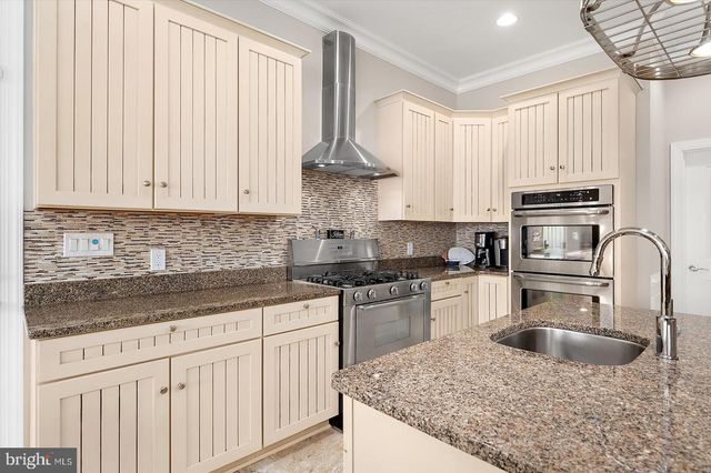 11640 GUM POINT RD, Berlin, MD 21811