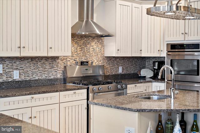 11640 GUM POINT RD, Berlin, MD 21811