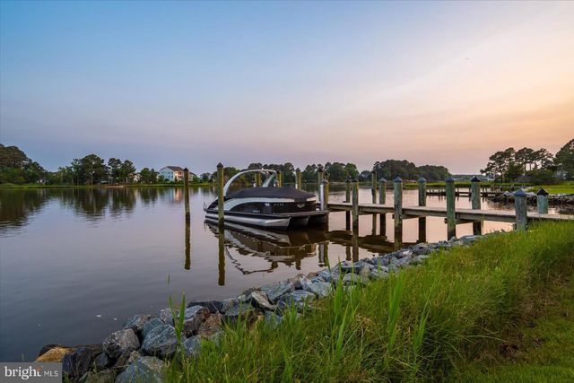 11640 GUM POINT RD, Berlin, MD 21811