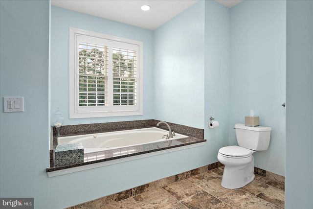 11640 GUM POINT RD, Berlin, MD 21811