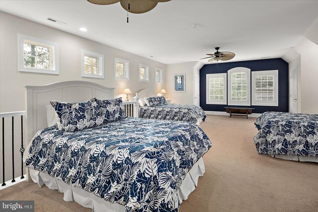 11640 GUM POINT RD, Berlin, MD 21811