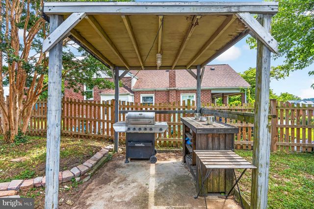 5233 DEWITT RD, Arbutus, MD 21227