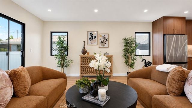 1436 frederic, Burbank, CA 91505