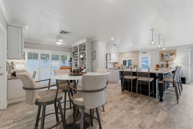 137 12TH STREET E, Tierra Verde, FL 33715