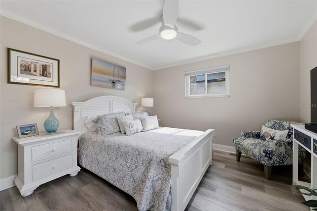 137 12TH STREET E, Tierra Verde, FL 33715