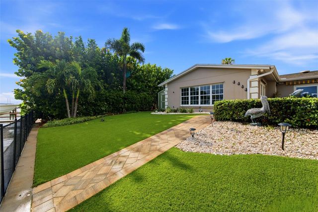 137 12TH STREET E, Tierra Verde, FL 33715