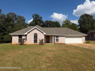 870 Redwood Cove, Byram, MS 39272