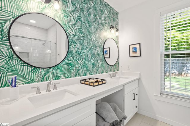 12 Harris Lane, Greenville, SC 29607