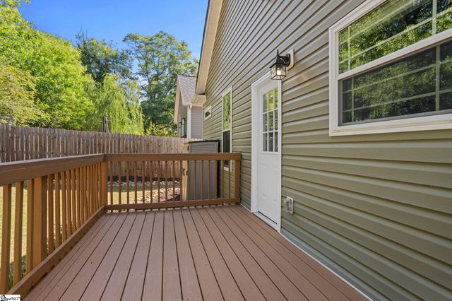 12 Harris Lane, Greenville, SC 29607