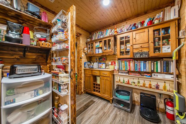 4 Long Hill Rd., Higden, AR 72067