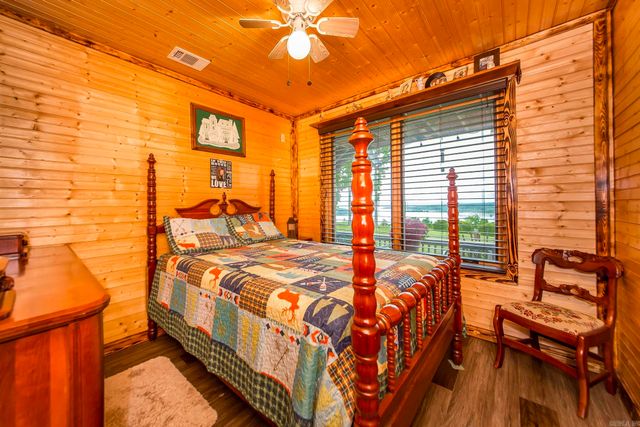 4 Long Hill Rd., Higden, AR 72067