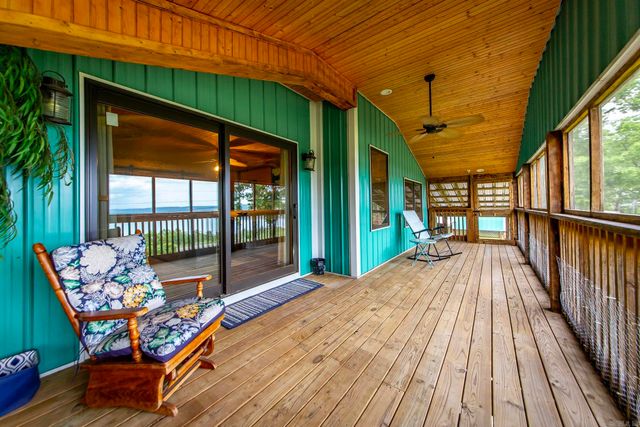 4 Long Hill Rd., Higden, AR 72067