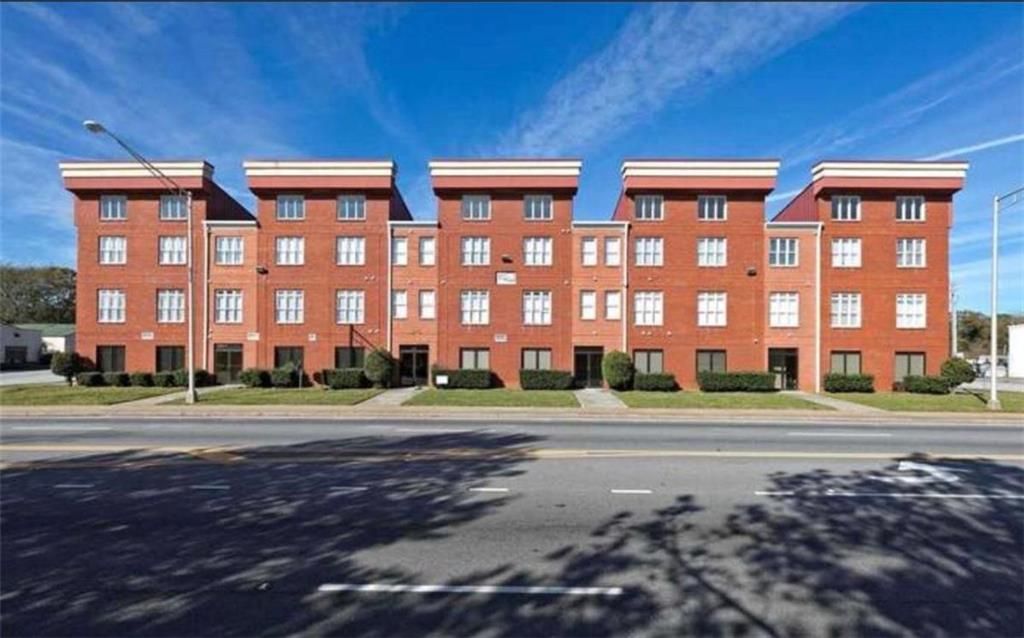 2465 Main Street 302, East Point, GA 30344