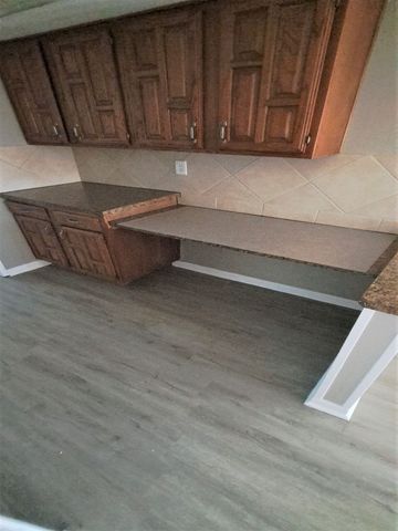 9724 White Ash Road, Dallas, TX 75249