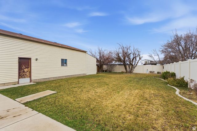 3556 W 4100 S, West Valley City, UT 84119