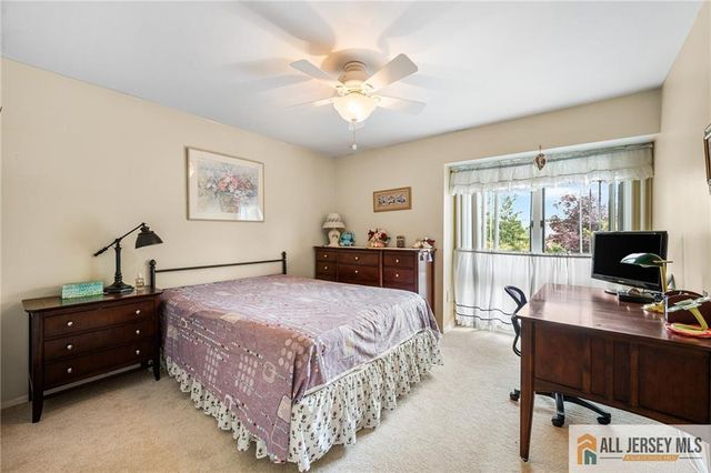 325 Willowbrook Drive, North Brunswick, NJ 08902