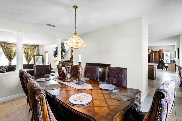 1907 LAKEVIEW WAY, Kissimmee, FL 34759