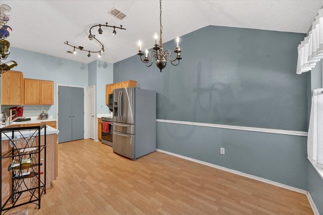 1001 Ridge Top Drive, Burleson, TX 76028