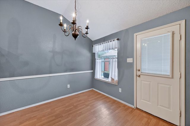 1001 Ridge Top Drive, Burleson, TX 76028