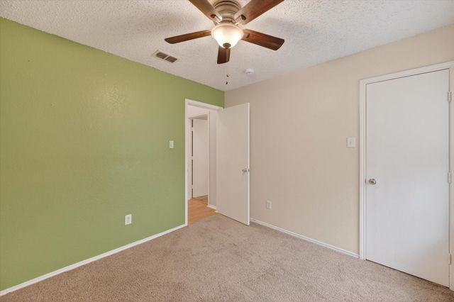 1001 Ridge Top Drive, Burleson, TX 76028