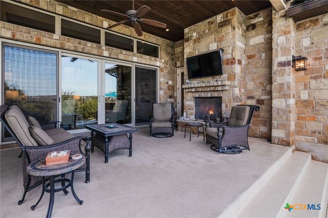 1420 Capitare, New Braunfels, TX 78132