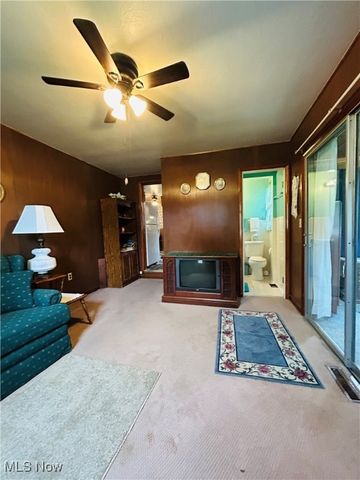 1034 Southeast Avenue, Tallmadge, OH 44278