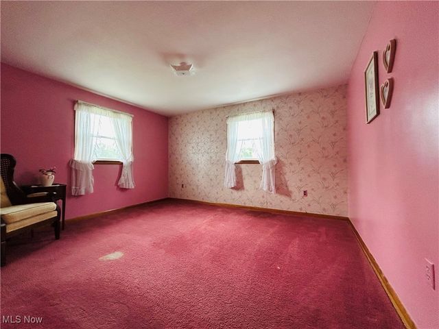 1034 Southeast Avenue, Tallmadge, OH 44278