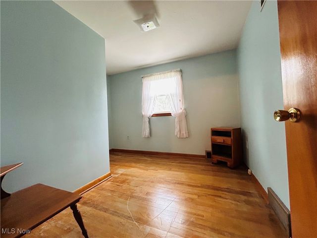 1034 Southeast Avenue, Tallmadge, OH 44278